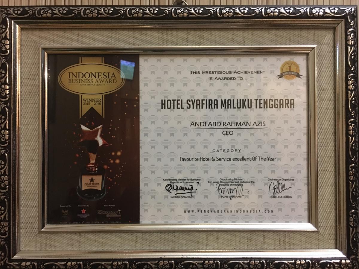 Syafira Hotel Langgur Buitenkant foto